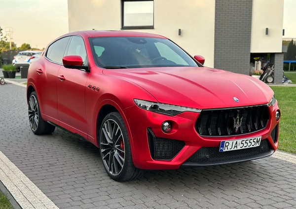 Maserati Levante cena 509000 przebieg: 34000, rok produkcji 2020 z Maków Mazowiecki małe 106